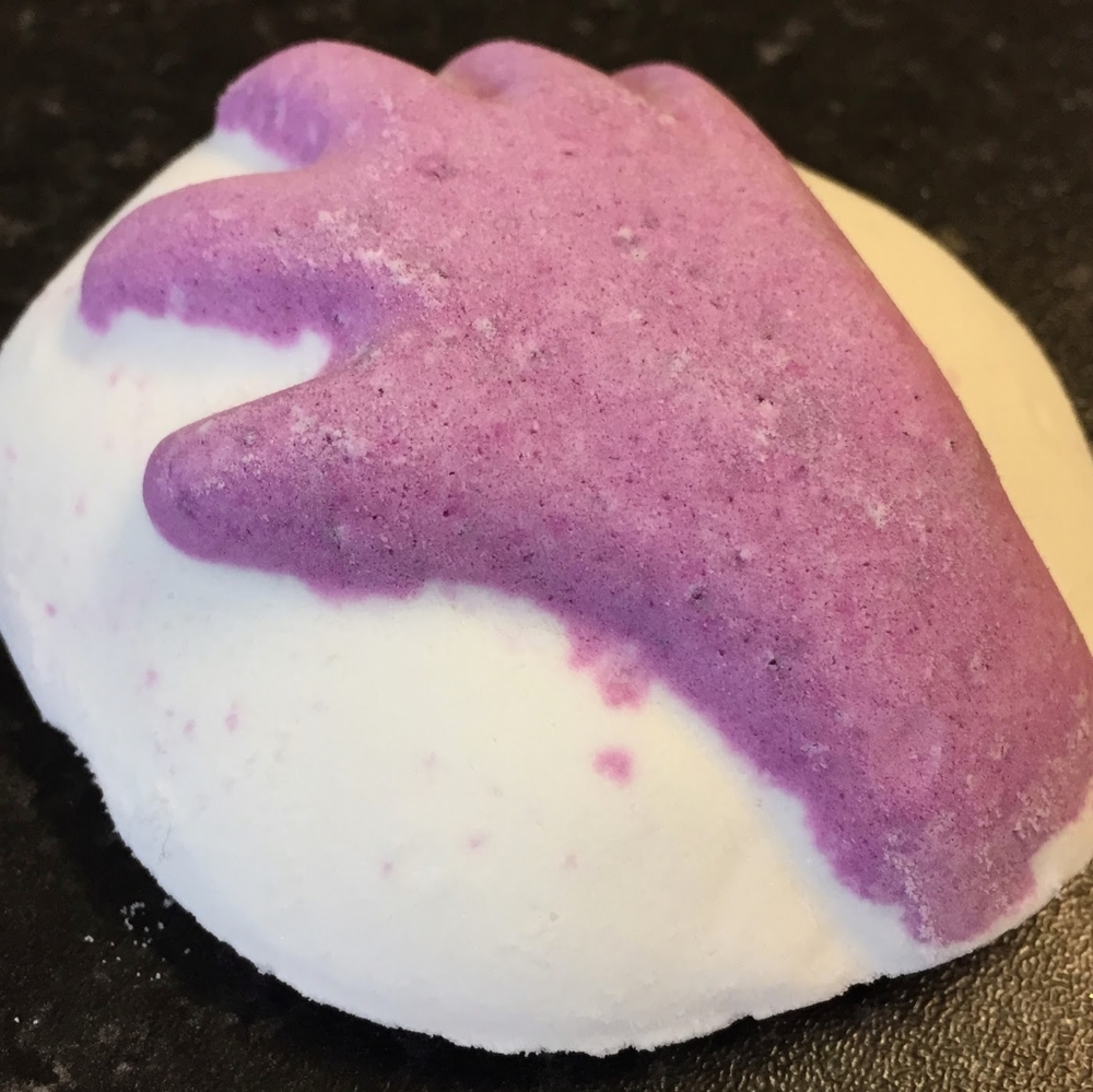 Lush Sex N The Shower Kitchen Exclusive Emotibomb